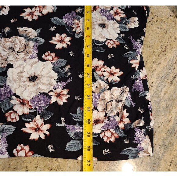 New! Torrid Size 1X Super Soft Knits Black Floral Cold Shoulder Top Rayon Blend - Picture 4 of 13